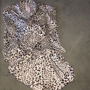 A fabulous NWT Victoria Secret Pjs